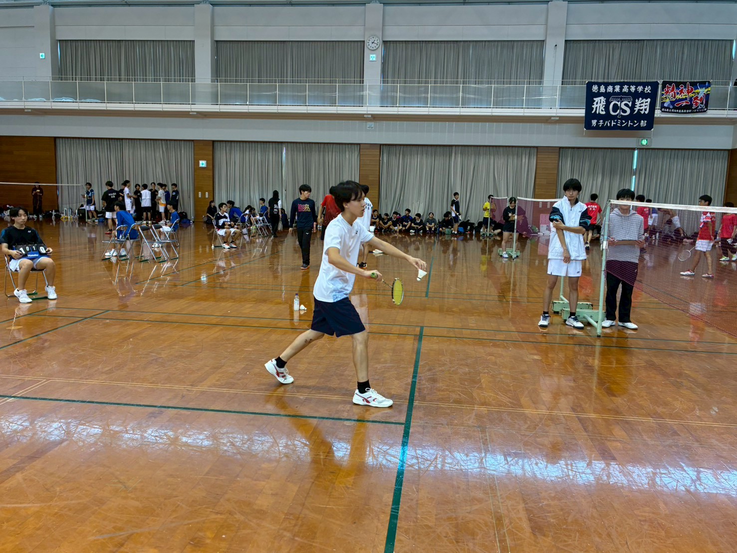 LINE_ALBUM_バドミントン新人戦_251120_2