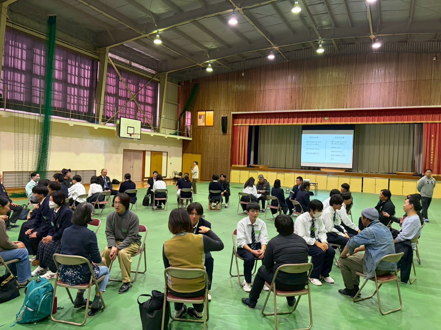 LINE_ALBUM_トークフォークダンス_251202_22