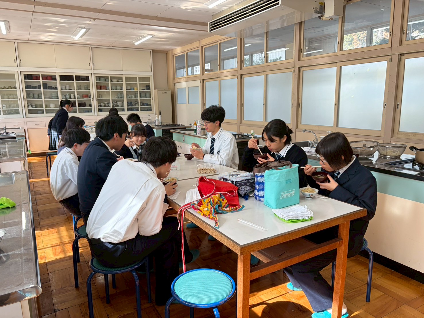 LINE_ALBUM_1.23_フードデザイン調理実習_260123_9